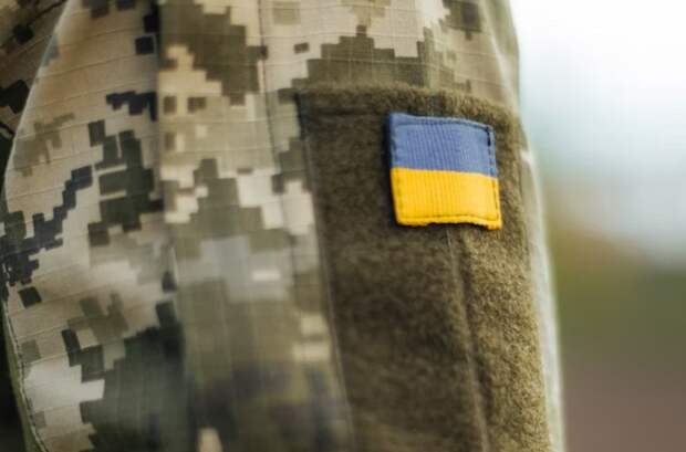 Полковник Макгрегор: ВС Украины массово сдаются в плен и не хотят воевать