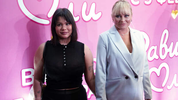 Телеведущая Борисова назвала пиаром выпуск "Битвы экстрасенсов" со своей дочерью