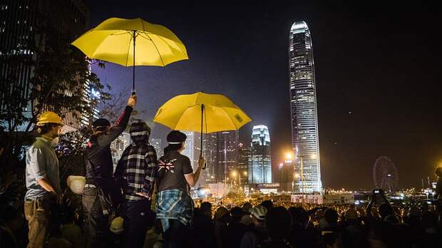 https://360tv.ru/media/uploads/article_images/2019/09/47680_Hong_Kong_Umbrella_Revolution_-umbrellarevolution_-UmbrellaMovement_15292823874.jpg