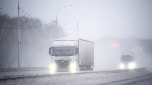 «Газель» сдуло ветром: снежная буря парализовала трассы Башкирии