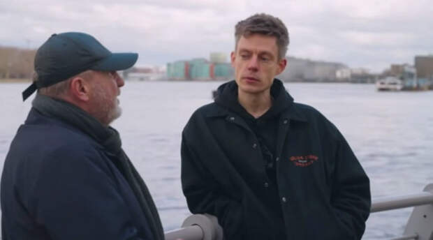 Ленинграду нужно было сдаться?