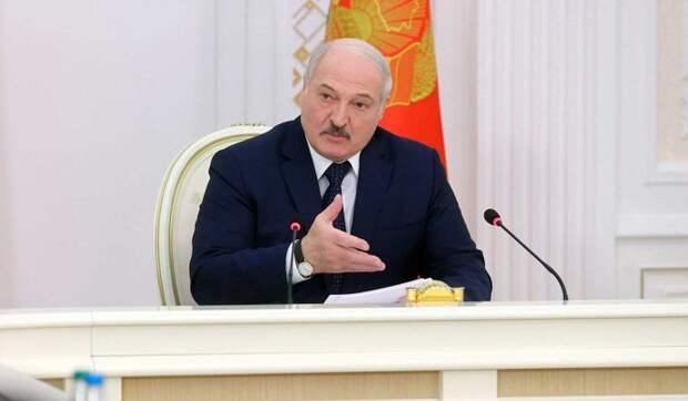 Политолог Болкунец: Запугивания белорусов не спасут Лукашенко от ухода с большим позором