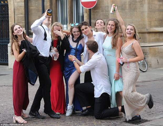Despite nine hours of solid boozing, guests displayed their impressive stamina as they continued partying - and boozing - as the sun came up on Tuesday morning