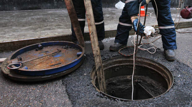 Четырехлетнюю девочку нашли мертвой в канализации рядом с презервативом