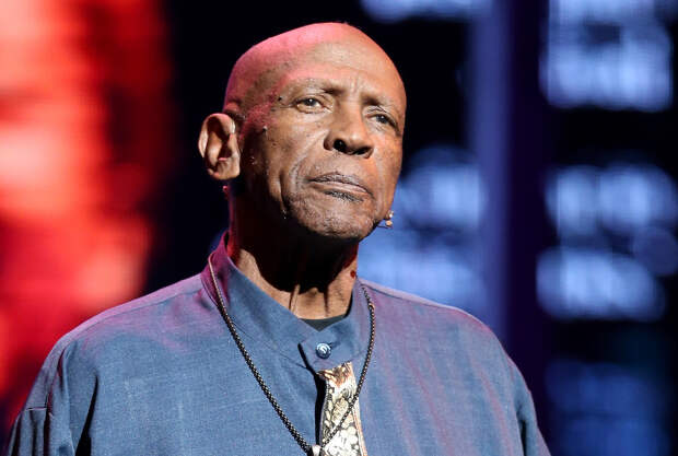 Louis Gossett Jr., Star of Roots and Officer and a Gentleman, Dead at 87