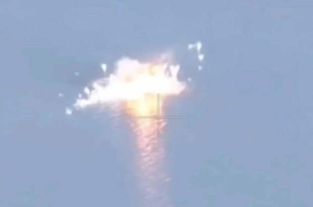 Охота на пиратов: катер-призрак потопил диверсантов с секретным флагом