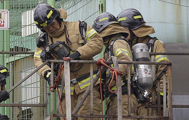 Пылающий факел: 88 человек пострадали при пожаре в южнокорейском небоскребе