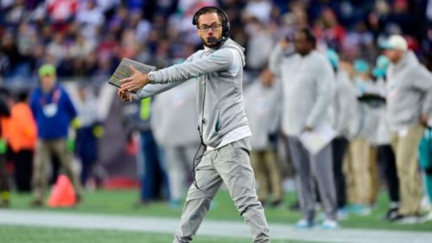 Miami Dolphins coach Mike McDaniel