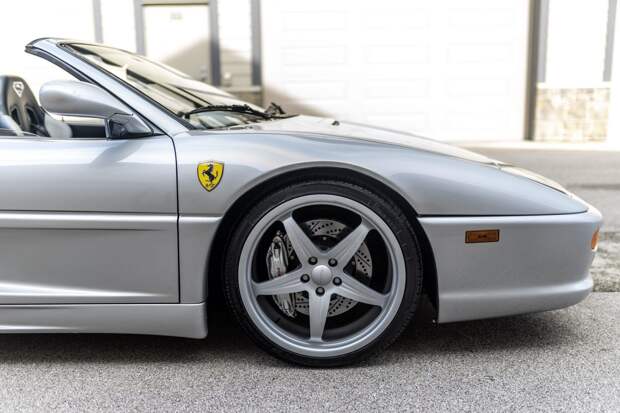 Ferrari для больших парней, принадлежавший Шакилу О'Нилу