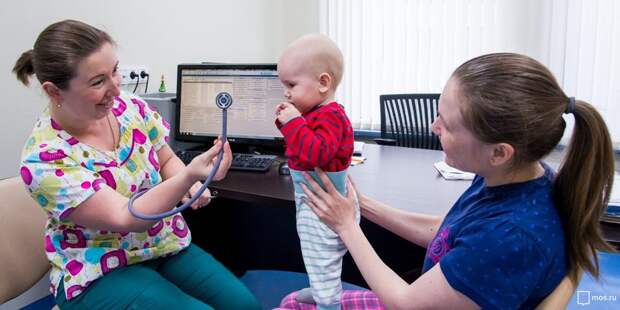 Вырастить здорового малыша — целая наука / Фото: mos.ru