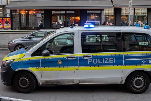 В немецком поезде взорвали гранату