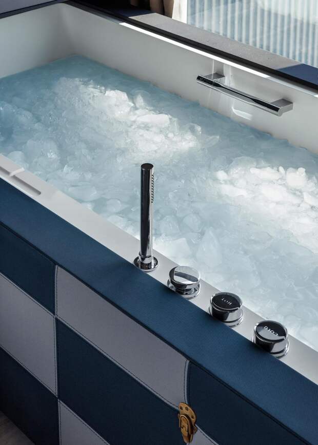 Longevity Hub by Clinique La Prairie