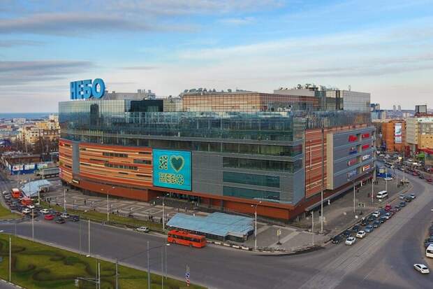 В Нижнем Новгороде во второй раз за месяц был эвакуирован торговый центр "Небо"