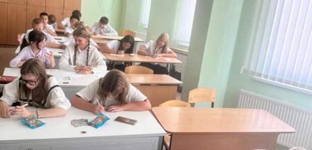 С 1 сентября во всех школах России будут ставить оценки за поведение