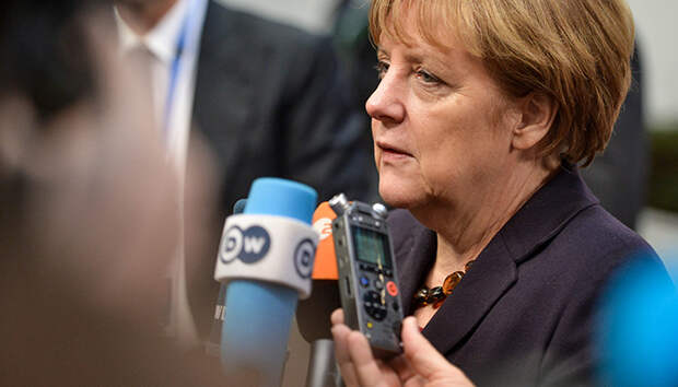 У Меркель прогрессирует старческое слабоумие 