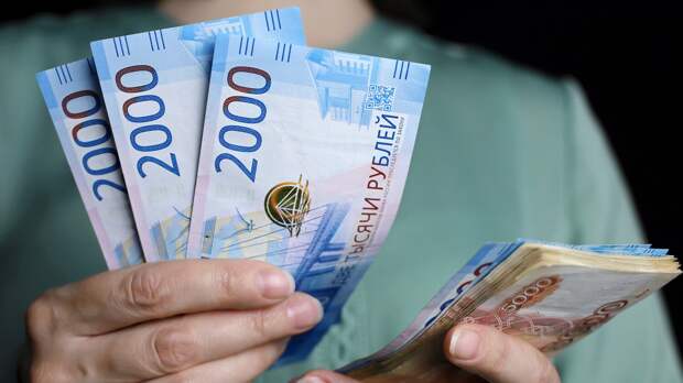 Психолог Кушнарева: использование наличных денег дает ощущение контроля