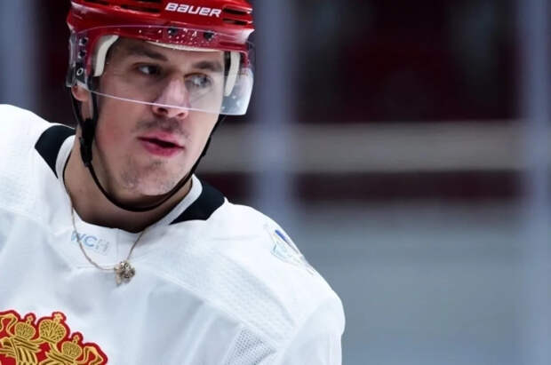 Российский хоккеист Малкин установил исторический рекорд НХЛ
