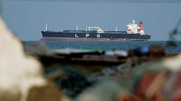 "Эффект блокады без официального закрытия": Станкевич про ситуацию в Ормузском проливе