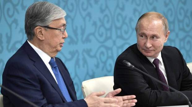 Путин по телефону обсудил с Токаевым миротворческую операцию ОДКБ в Казахстане