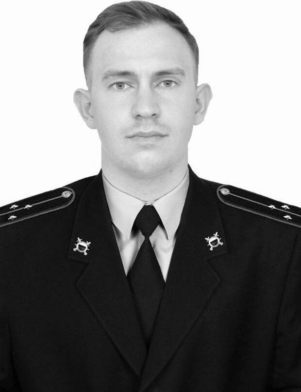 24 марта в страшном ДТП вблизи села Укромное Симферопольского района погиб сотрудник МВД по Республике Крым, старший инженер отделения проводной связи и телекоммуникационных технологий отдела ЦИТСиЗИ,