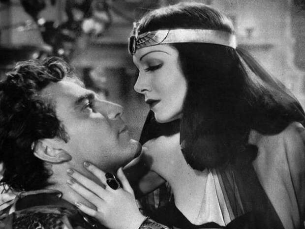 Кадр из фильма *Клеопатра*, 1934 | Фото: love2beauty.ru