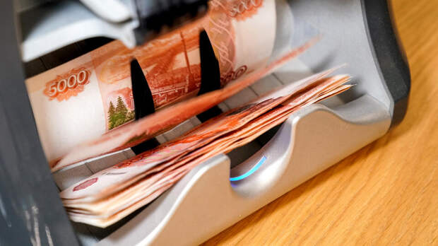 В Госдуме хотят освободить стипендии студентов-целевиков от подоходного налога