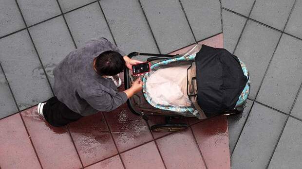 Работодателям разрешат платить сотрудникам до 1 млн рублей за ребенка