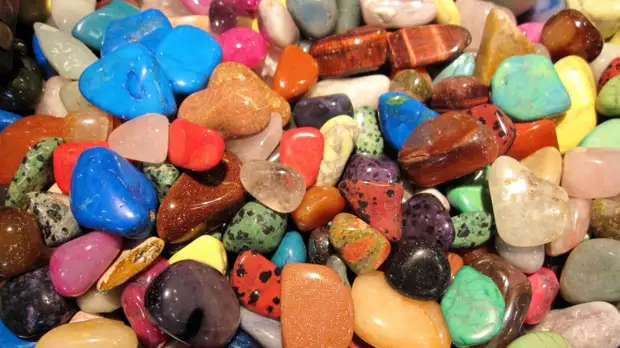 Богатство и успех: какой минерал по знаку зодиака поможет Девам приманить удачу