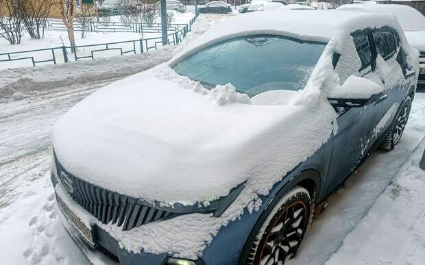 Китайский кроссовер и снежная зима: на чем сэкономили?