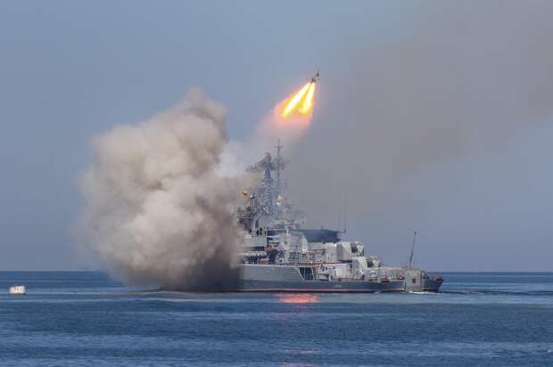 Флот России показал японцам, что на Курилы можно не рассчитывать Флот России показал японцам, что на Курилы можно не рассчитывать