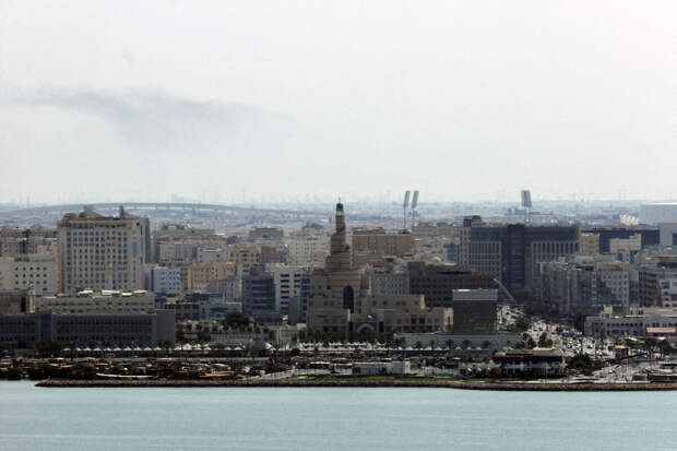 В столице Катара Дохе произошли взрывы, вызванные работой систем ПВО