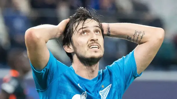 Азмун опроверг наличие договорённостей с другим клубом