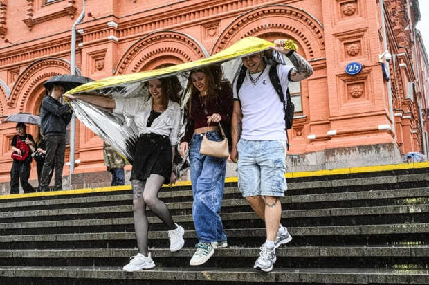 Синоптик Позднякова: в Москве в марте ожидаются первые весенние дожди