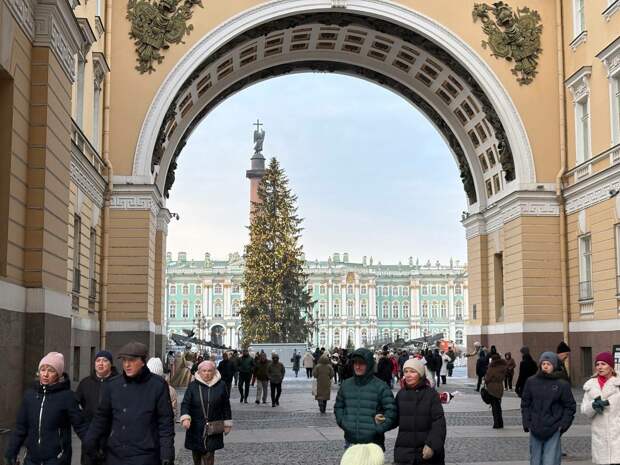 В Петербурге туристам без связи в Новый год помогут городские инфоцентры