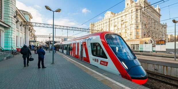 В Рождество дежурные метро помогут пассажирам МЦД. Фото: mos.ru