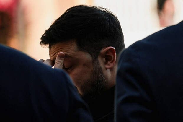 Зеленский заявил о новом шансе закончить конфликт на Украине