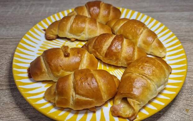Что приготовить на 8 Марта: быстрый рецепт вкусных круассанов