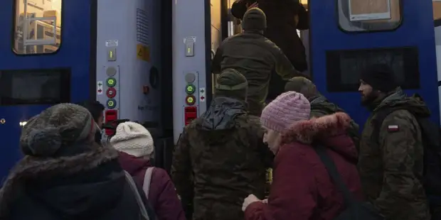 Британская программа для приема беженцев ставит под угрозу жизни женщин и детей с Украины