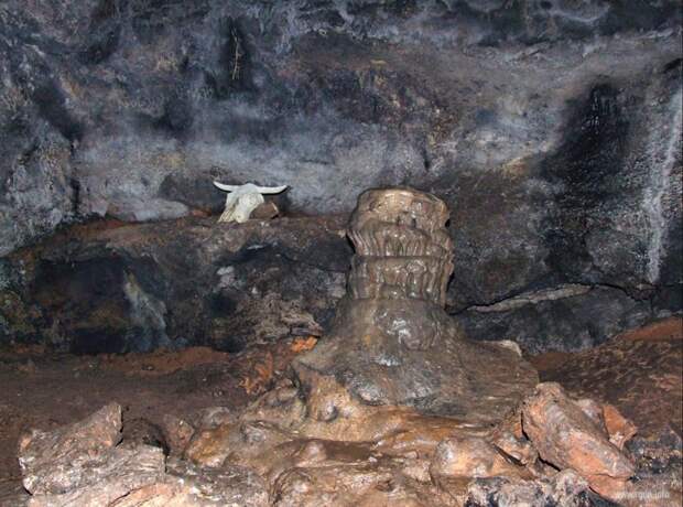 Пещера Кушкулакская (Черного Дьявола), Республика Хакасия, Ширинский район