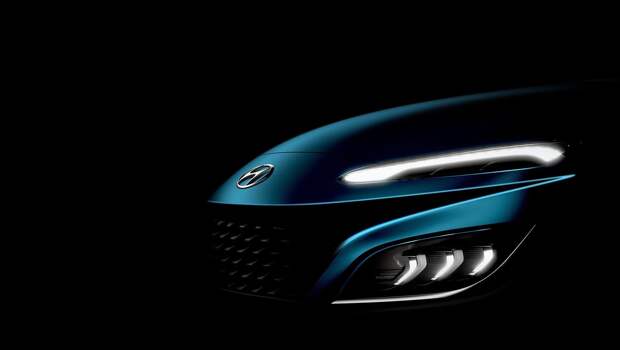 Hyundai kona,Hyundai kona n. Обновлённая Kona и её исполнение N Line дебютируют в течение нескольких недель. По изменениям в линейке двигателей информации пока нет. Нынешний кроссовер довольствуется наддувными бензиновыми (120–177 л.с.) и дизельными моторами (115–136 л.с.). У гибрида и электрокара — 141 и 136–204 силы.