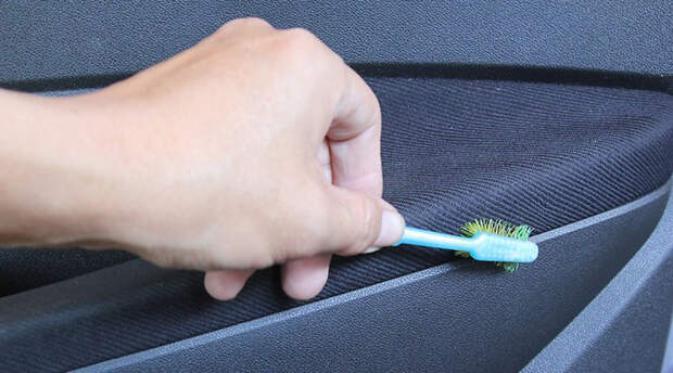 Простые лайфхаки в помощь при очистке салона авто