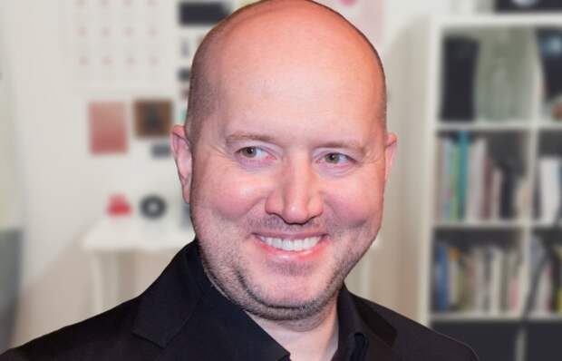 «Лишний в семье, на краю пропасти»: как Сергей Бурунов, пережив предательство и алкоголь, обрел любовь и борется со страхом стать отцом