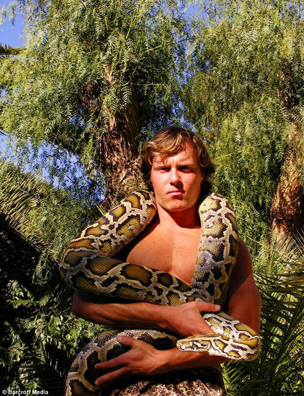 Тарзан из Манчестера tarzan04 Зов джунглей: охранник уехал из Манчестера, чтобы стать Тарзаном