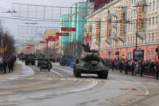 В Мурманске состоялся Парад Победы с участием сил и войск  Северного флота