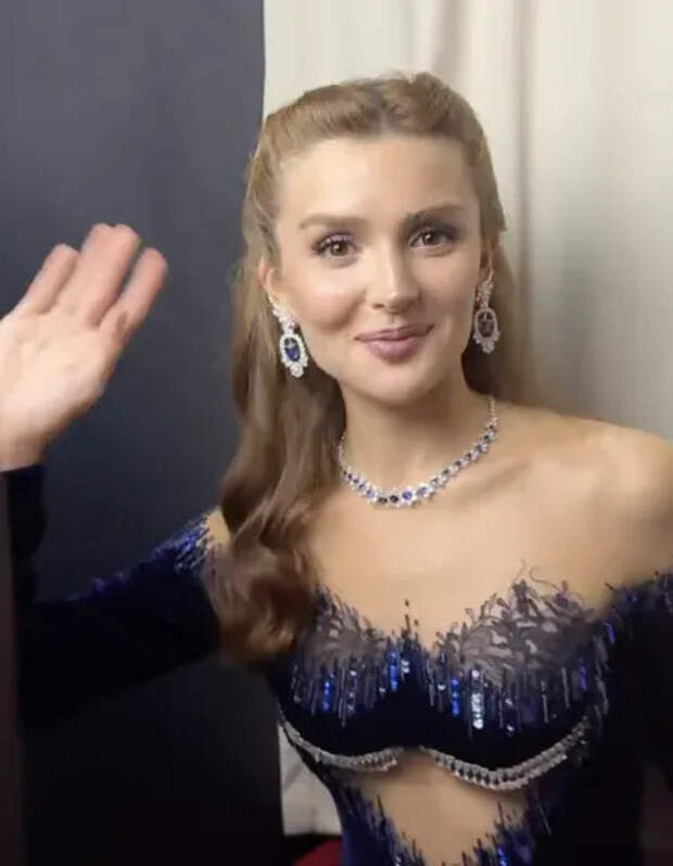 Дина Саева