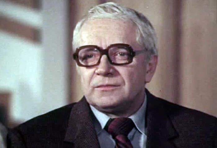 Из-за чего Юрий Белов попал в психиатрическую клинику
