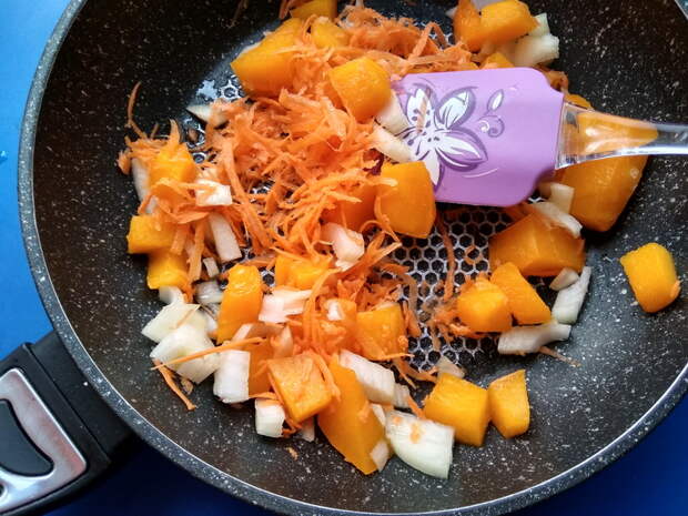 Сочные зразы без грамма мяса с начинкой из тыквы. Мои съедают, даже лучше, чем обычные мясные рулеты