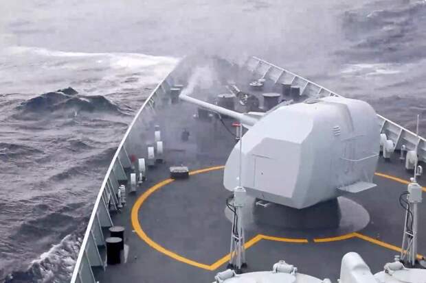 Китай начал масштабные военные учения вокруг Тайваня