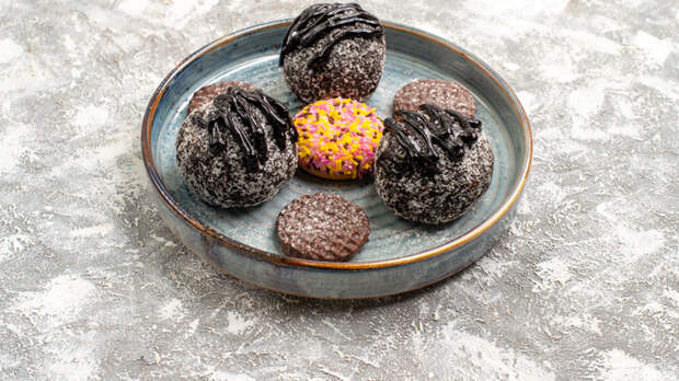 В России разработали ГОСТ на коржики и пирожное "картошка"