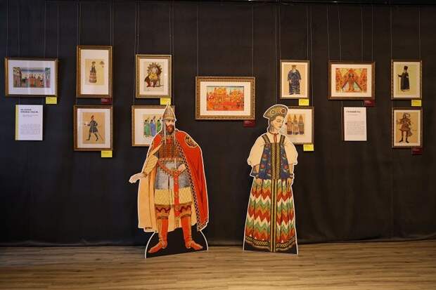 Шедевры сценографии русских художников представили на выставке в Зарайске